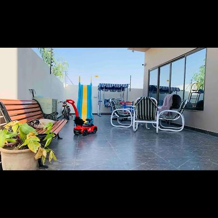 Family Stay At Bahria Khi Karachi Exterior photo